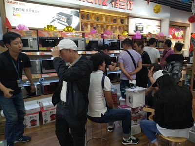 復合型廚房電器引領消費新潮流 格蘭仕微蒸烤一體機預購火熱，折射家用電器銷售新風向